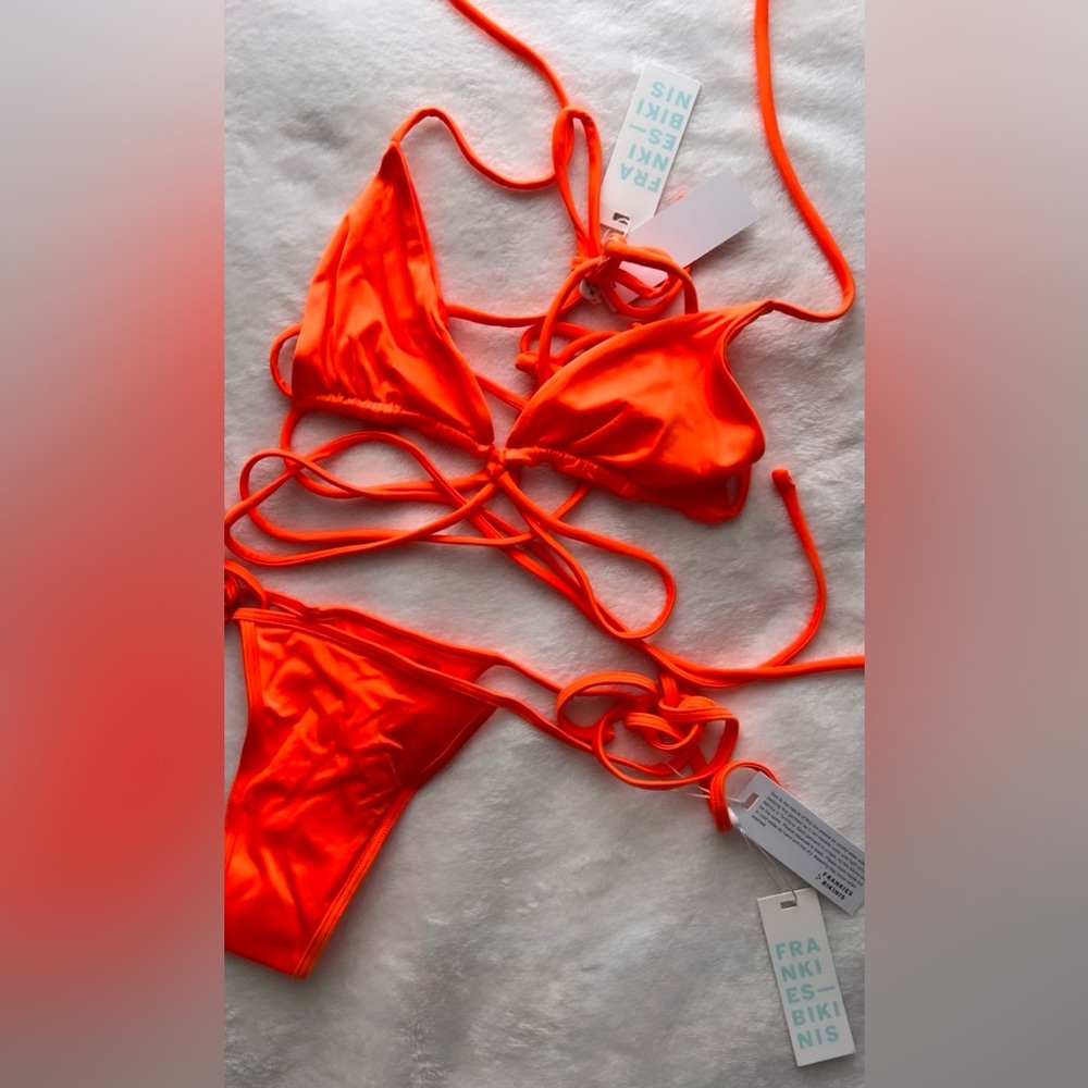 Frankie’s Bikini
